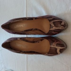 Cosmopolitan Jackie Multicolor Snake Skin Platforms, size 7.5